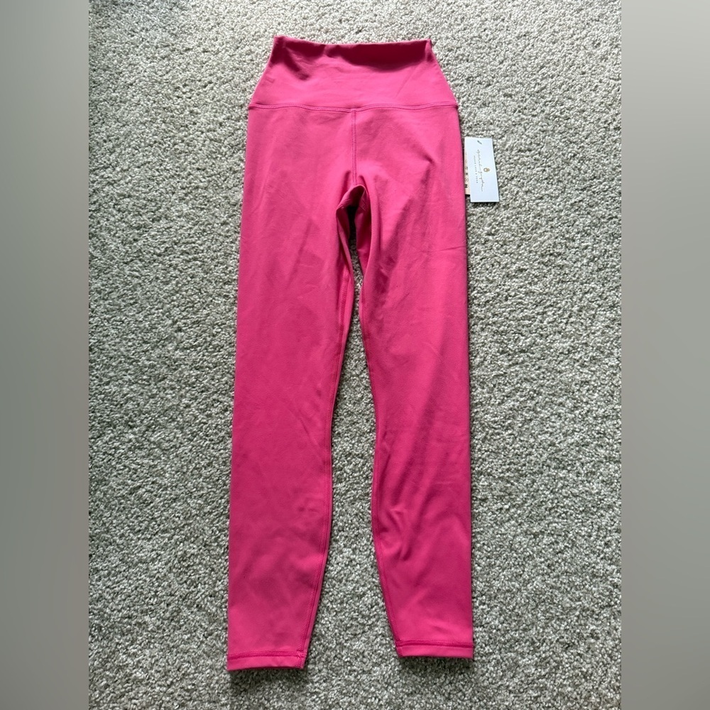 NWT SPIRITUAL GANGSTER ADA HW 7/8 LEGGING - MAGENTA